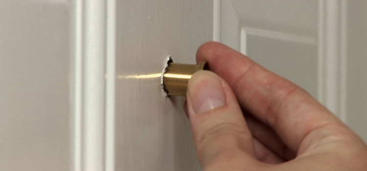 peephole door repair in Palm Beach Gardens